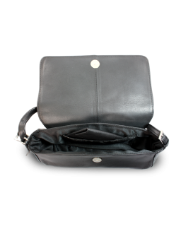 Čierna kožená klopnová kabelka s krátkym popruhom 213-1015-60
