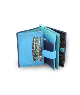 Multimodrá dámska kožená peňaženka so zápinkou 511-9769-M97